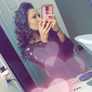 Meet your Posher, Hailey